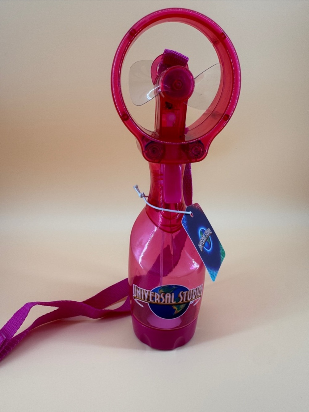 2013 Universal Studios Electric Misting Fan Pink - Picture 2 of 10
